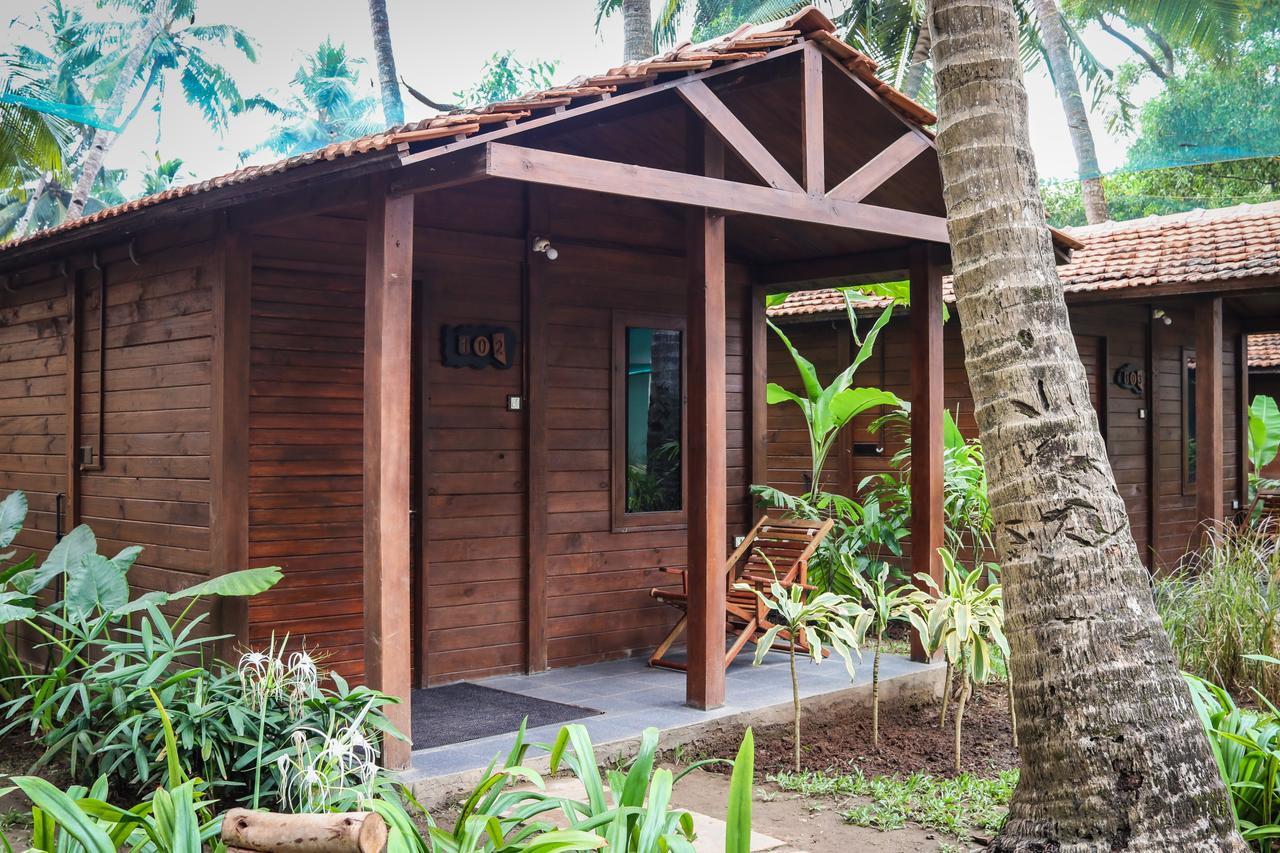 Mandrem Village Resort Esterno foto