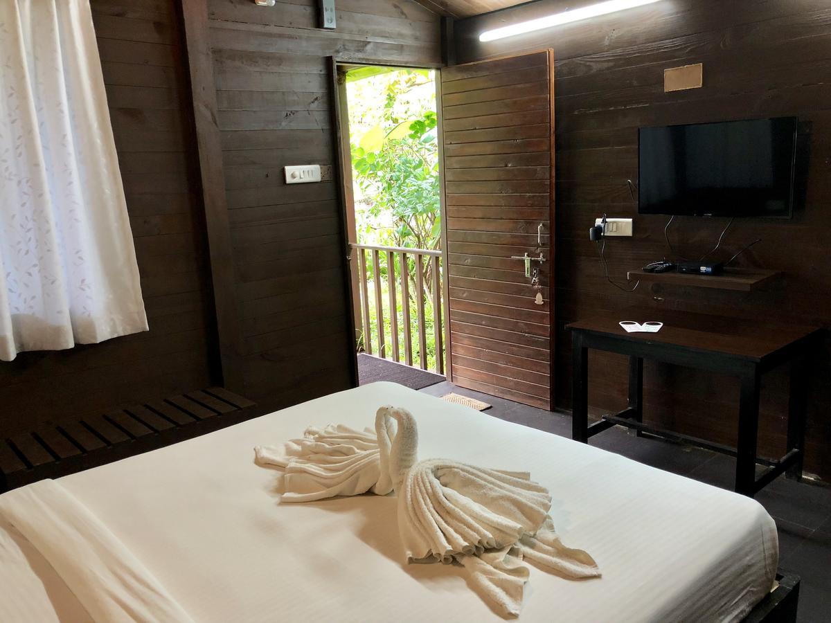 Mandrem Village Resort Esterno foto